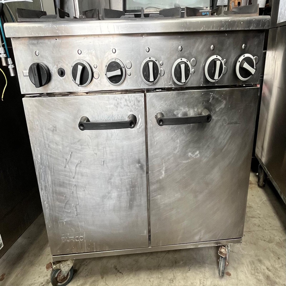 Commercial Burco Titan 6 Burner Gas Cooker Oven-Refurbished