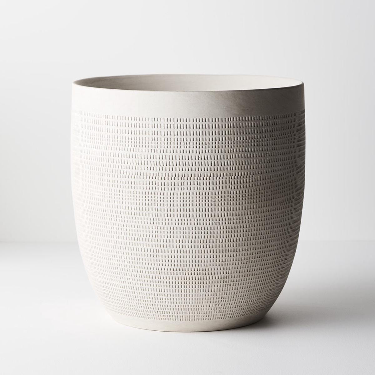 Pot Sondra White